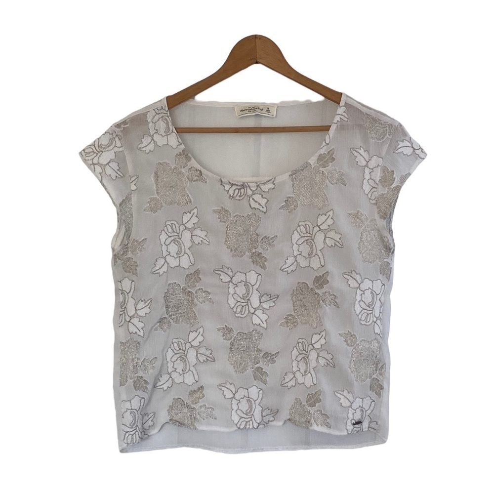 Abercrombie and Fitch Sheer White Embroidered Cap Sleeve Blouse Size Medium